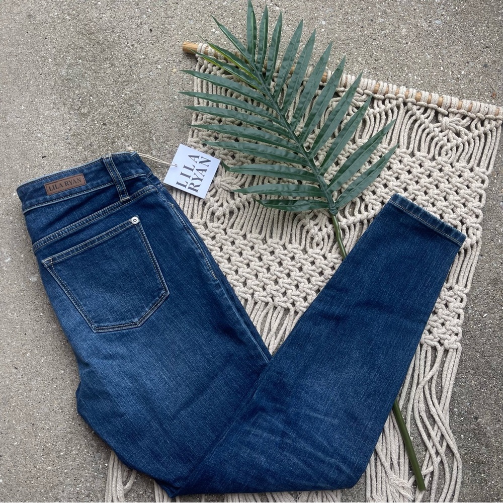 New Lila Ryan Distressed Skinny Ankle Jeans Size 27